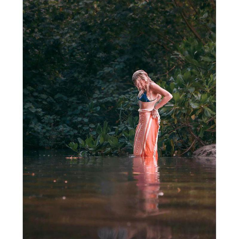 Arzi Beach Towel - tropical coral
