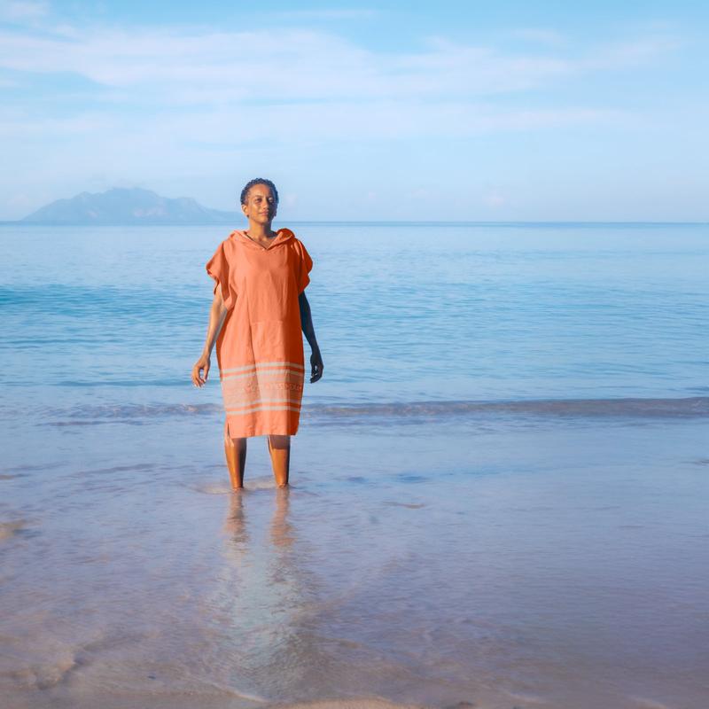 Arzi Hooded Poncho - Tropical Coral