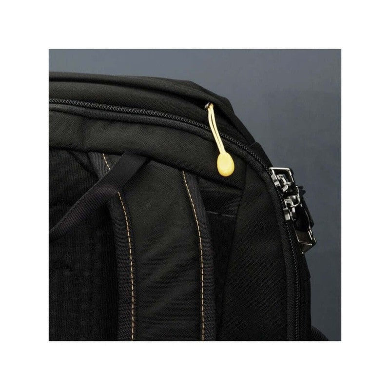 FCS Rucksack Day Mission 28L - Pacsafe