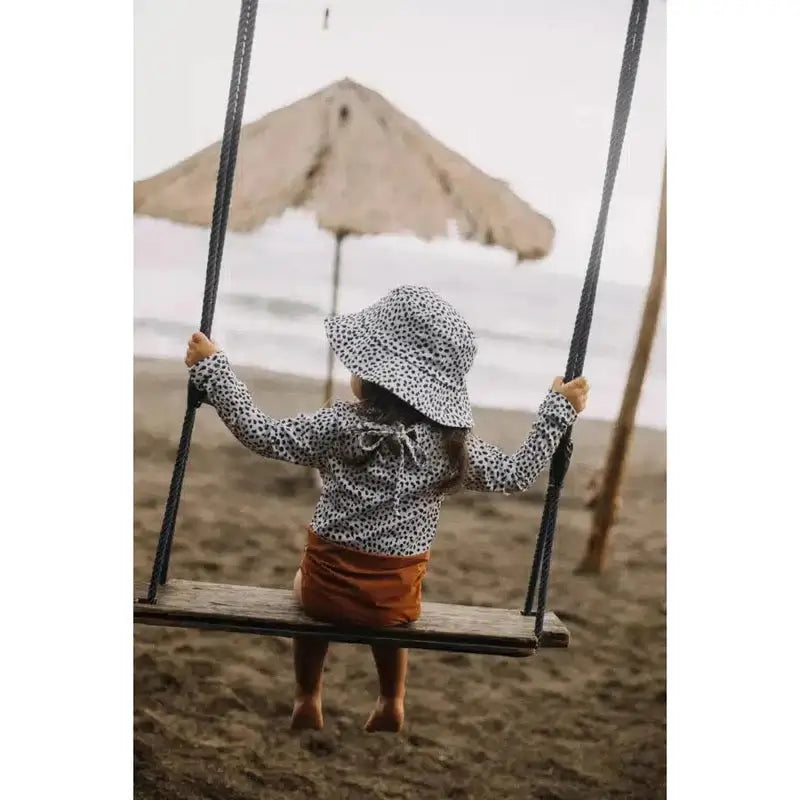 Main Design Kinder Laila Girls Swimsuit - salty leo / caramel