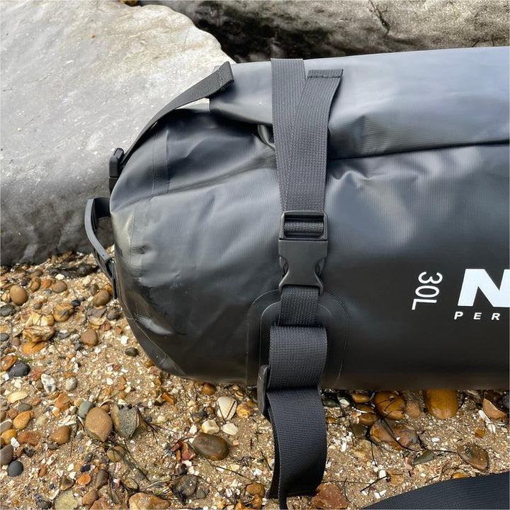 Nava Performance Duffle Bag 30L - black