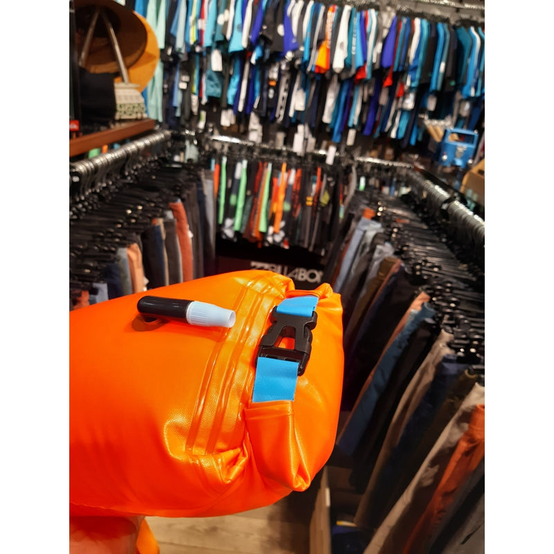 Schwimmboje/Wetbag zum Nachziehen