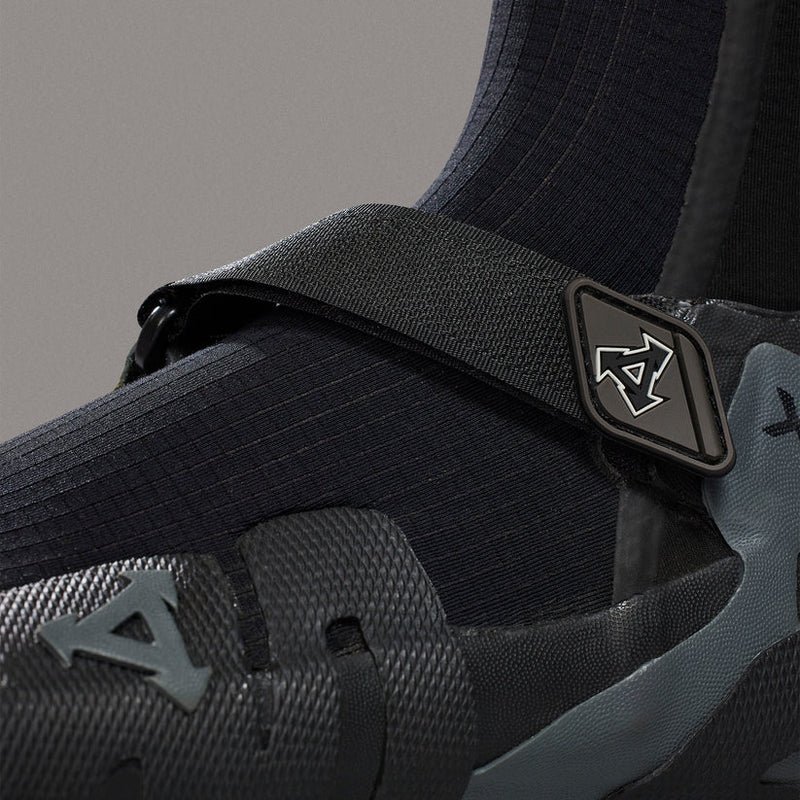 Xcel 5mm Drylock Boot Split Toe - black/grey