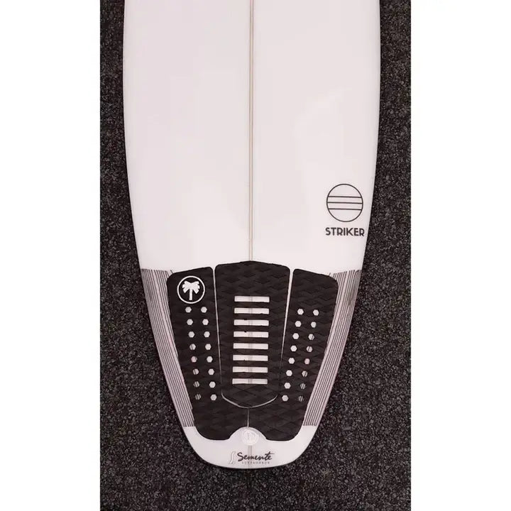 Wie entferne ich ein Surfboard Pad?