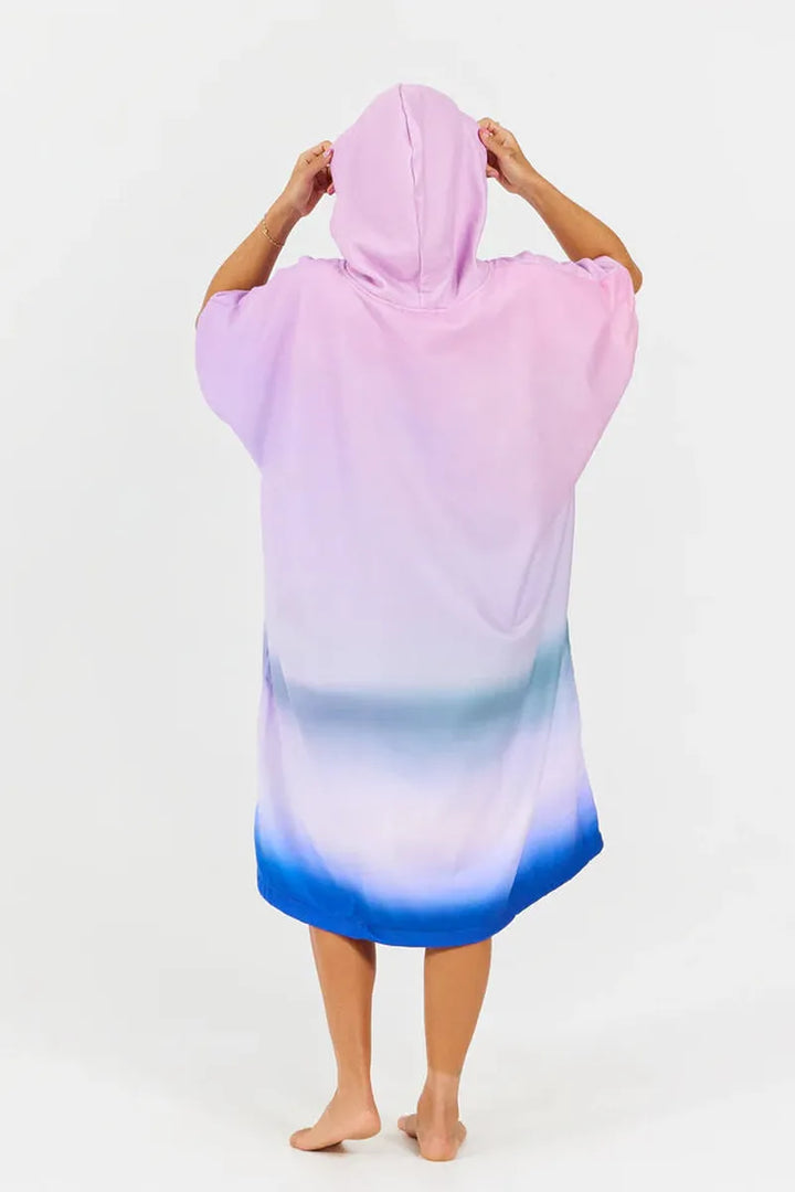 After Essentials Poncho Artist Series Arto Saari - Rainbow