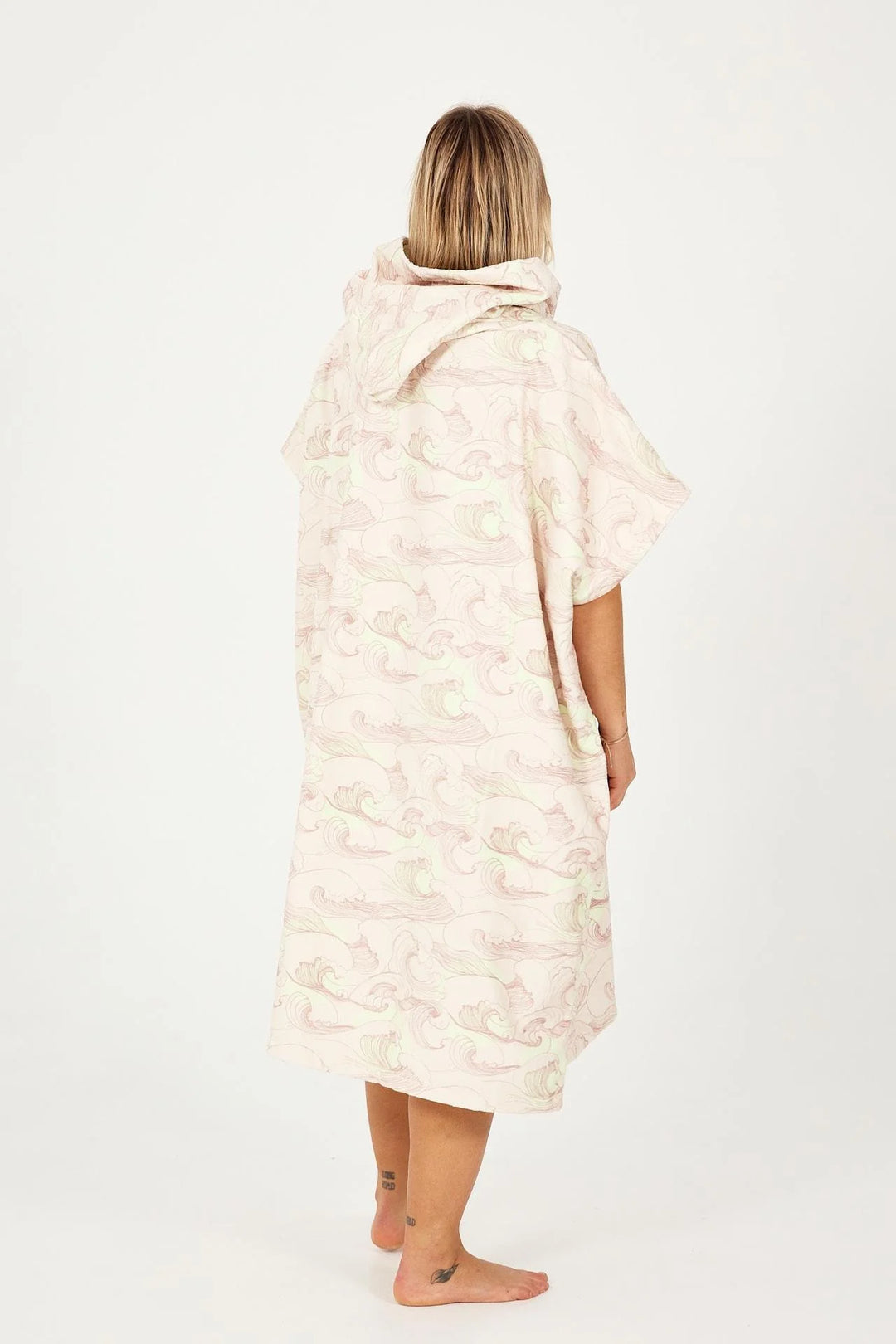 After Essentials Poncho Japan Waves