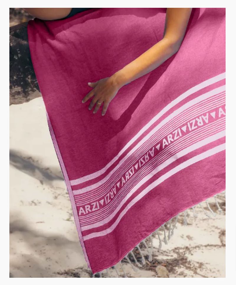 Arzi Beach Towel - sunrise pink