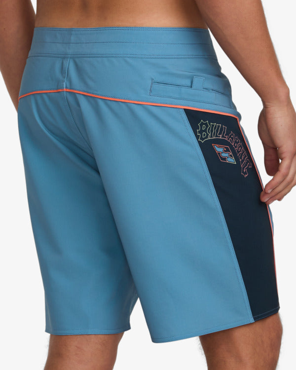 Billabong Herren Boardshorts Straddie Pro 20' - glacier blue