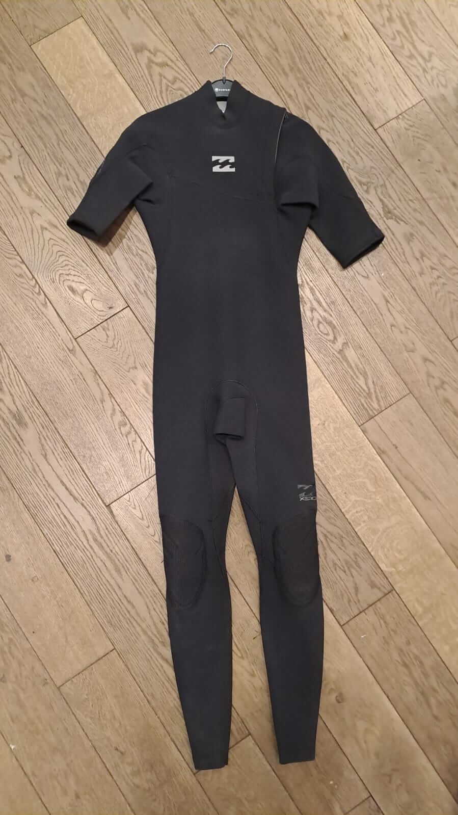 Billabong Herren Neoprenanzug Zero Kurzarm 2mm Zipfree Grösse M (Miete)