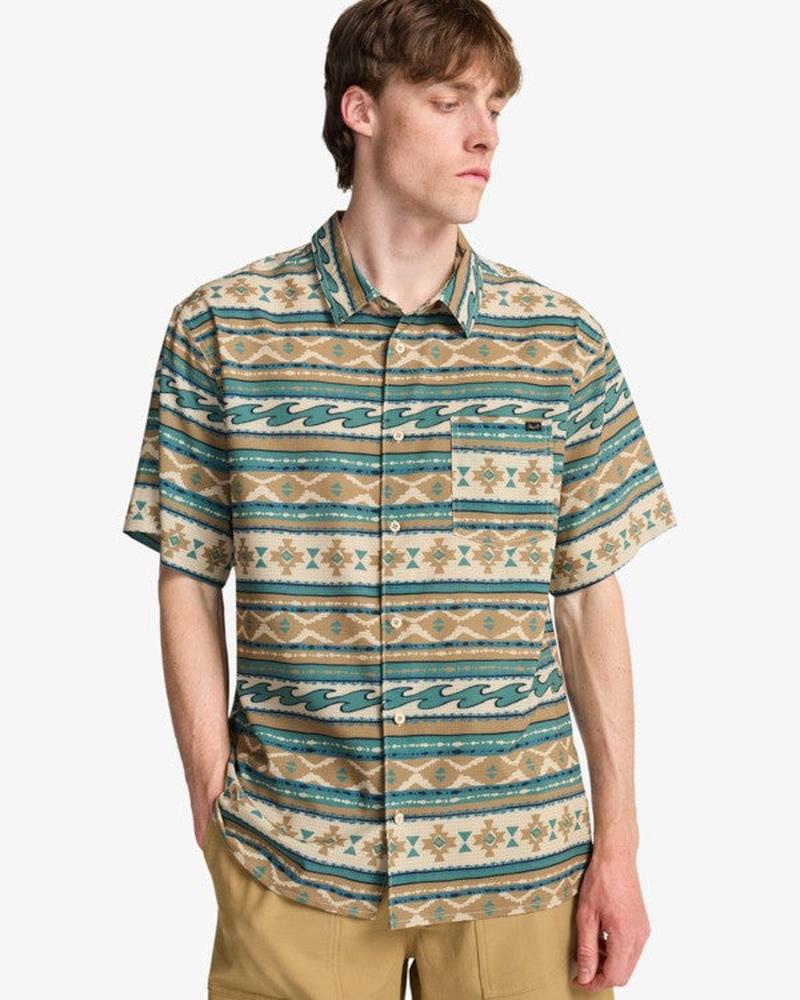 Billabong Herren Shirt Surftrek Perf Kurzarm - Desert Print