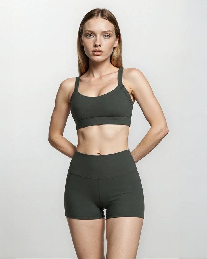 Main Design Shorts Aura Bike