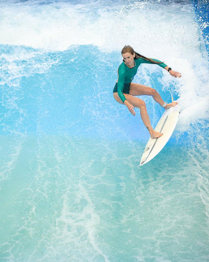 Main Design Surfsuit Eclipse