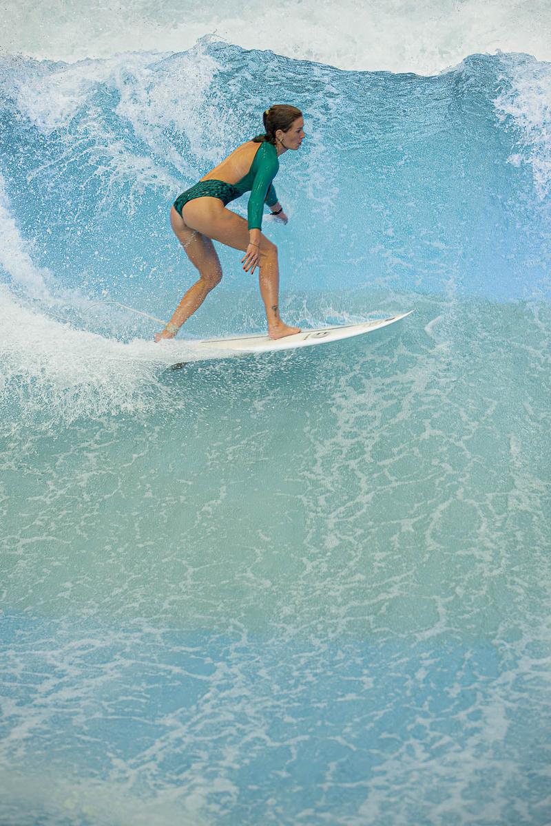 Main Design Surfsuit Eclipse