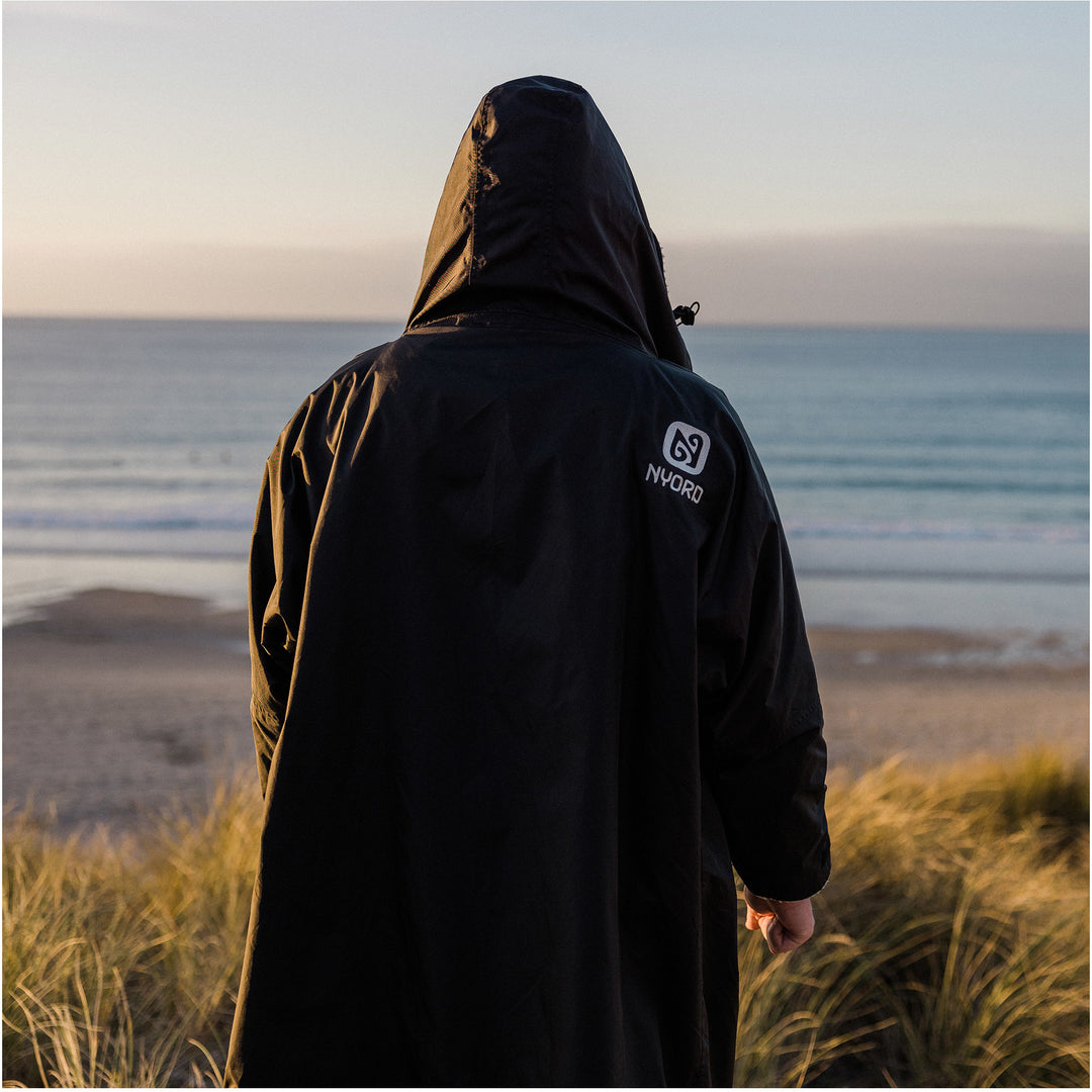 Nyord Primaloft Outdoor Poncho - black/grey