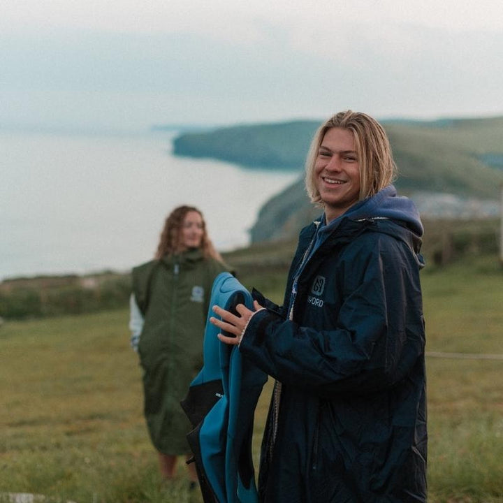 Nyord Primaloft Outdoor Poncho - navy/ecru