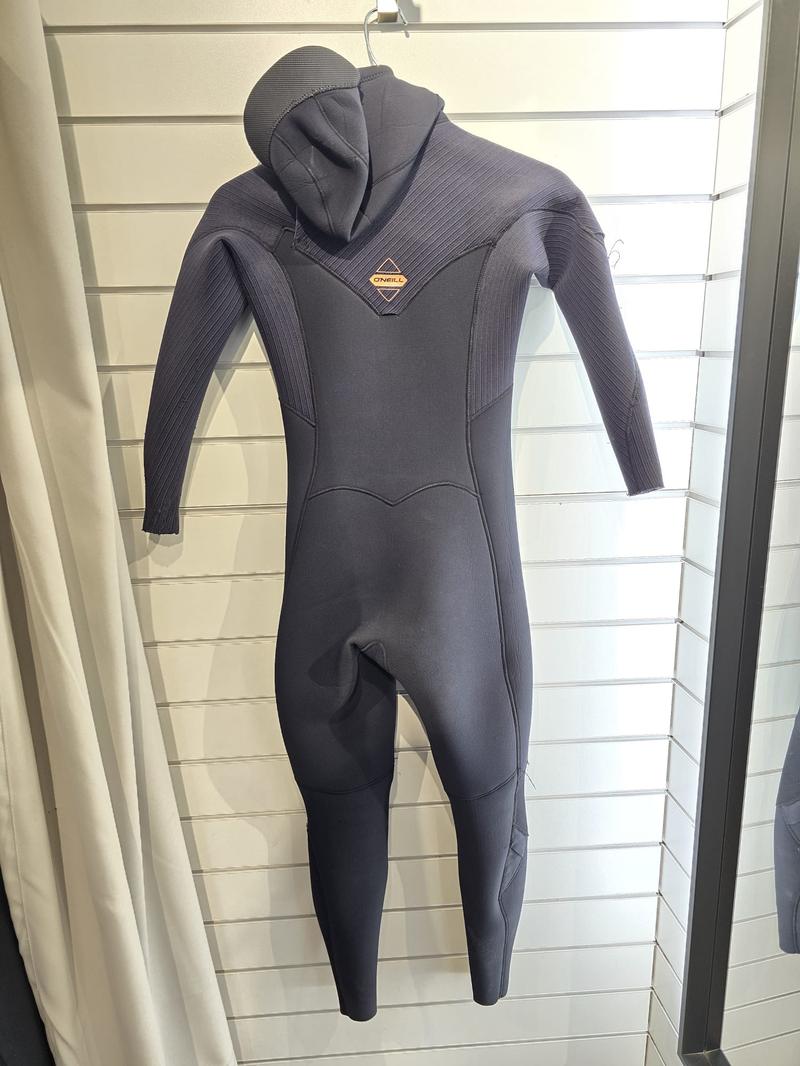 O'Neill Damen Neoprenanzug Hyperfreak 5/4+mm Chestzip- Black Grösse 6 (Miete)