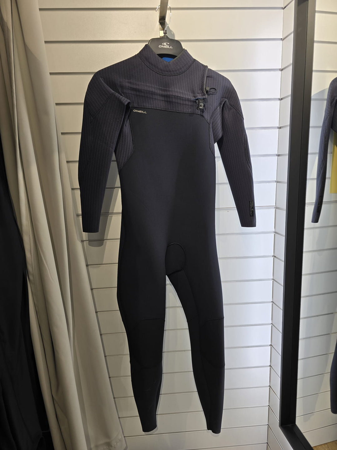 O'Neill Herren Neoprenanzug Hyperfreak 3/2+mm Chestzip - Black Grösse M(Miete)