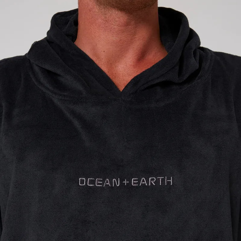 Ocean & Earth Men's Essential Poncho