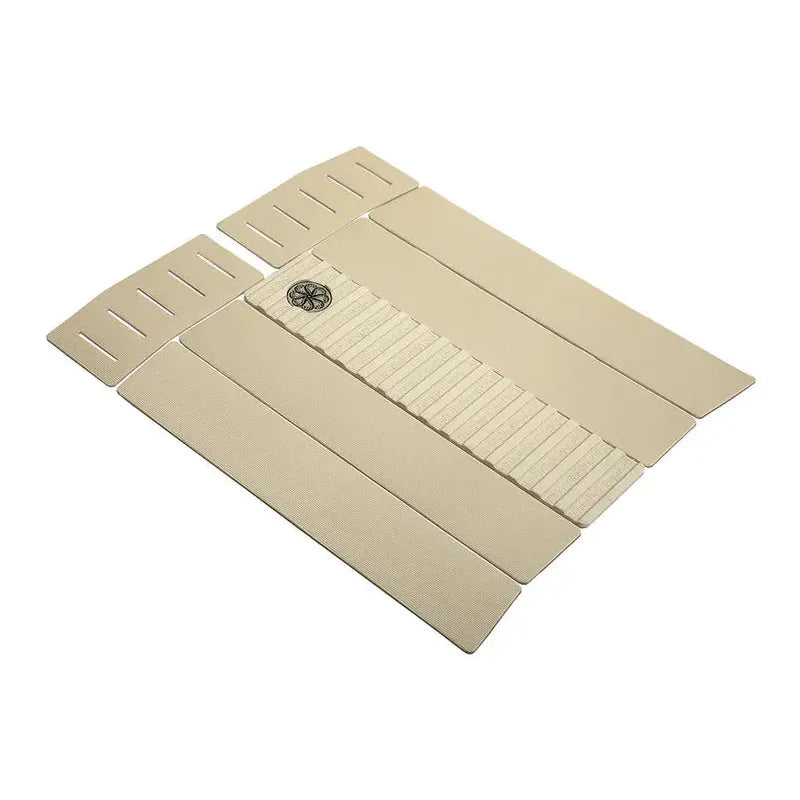 Octopus is Real Frontpad Chippa Wilson Signature - Cream