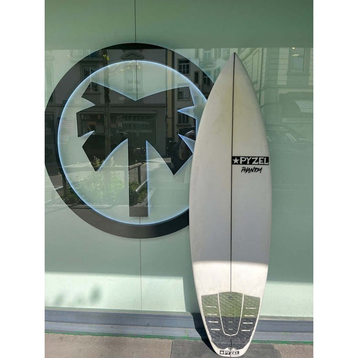 Pyzel Phantom 5'10 Surfboard 30.4l (Occasion)