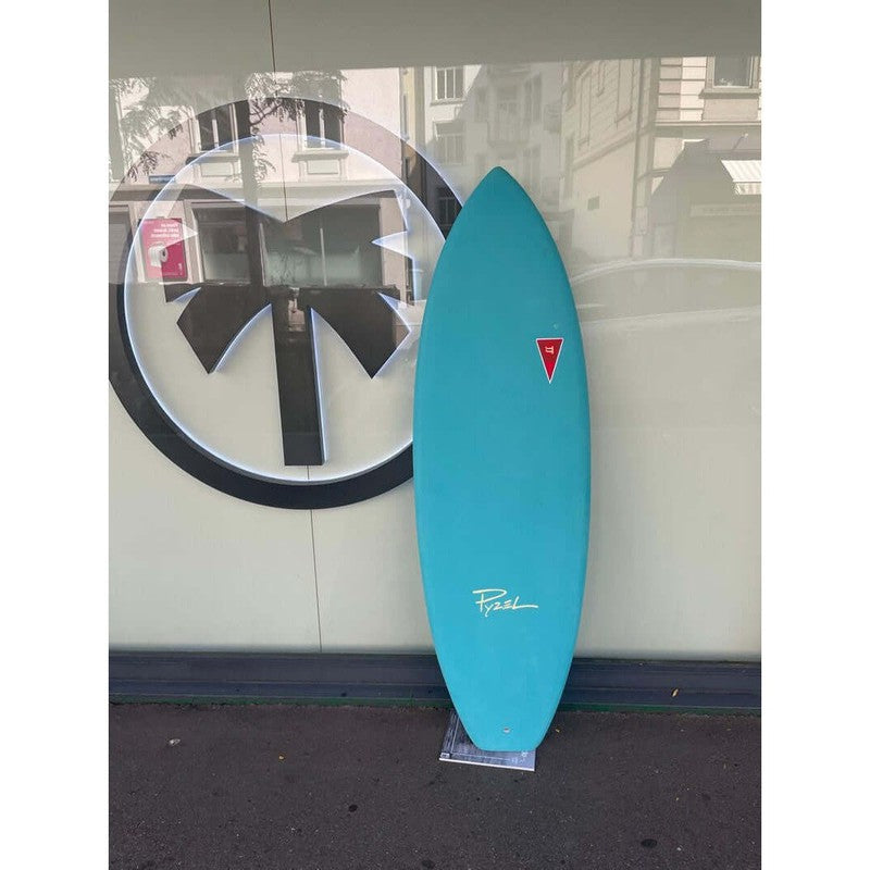 Pyzel-Surfboards-Gremlin-56-