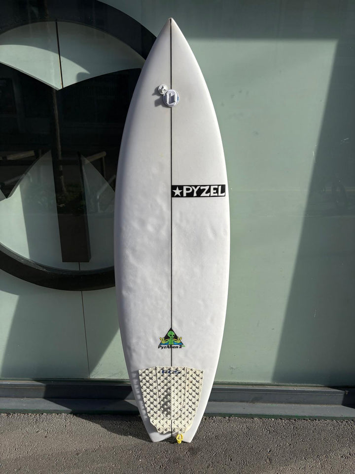 Pyzel Surfboards Pyzalien 2 XL 5'10" (Occasion)