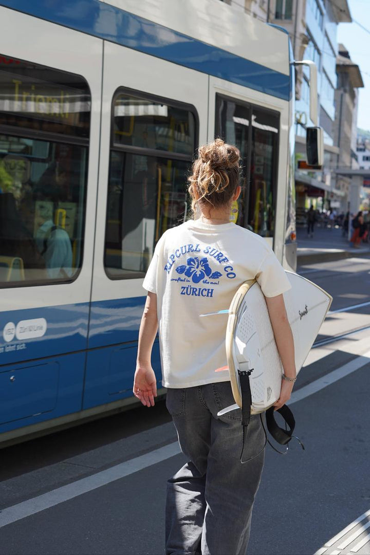 Rip Curl X Surfari Damen Destination Tee Zurich - Bone