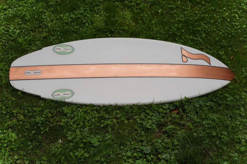 Semente Poolboard Black Tip 5'1" (HD Plugs, Gun Glassing) - Metallic