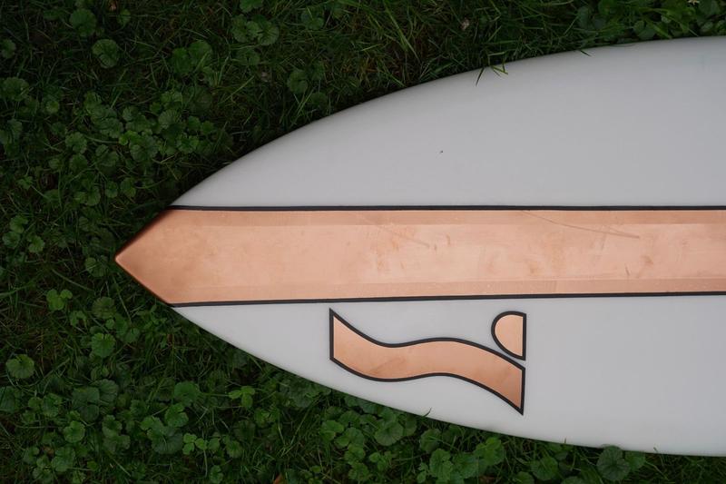 Semente Poolboard Black Tip 5'1" (HD Plugs, Gun Glassing) - Metallic