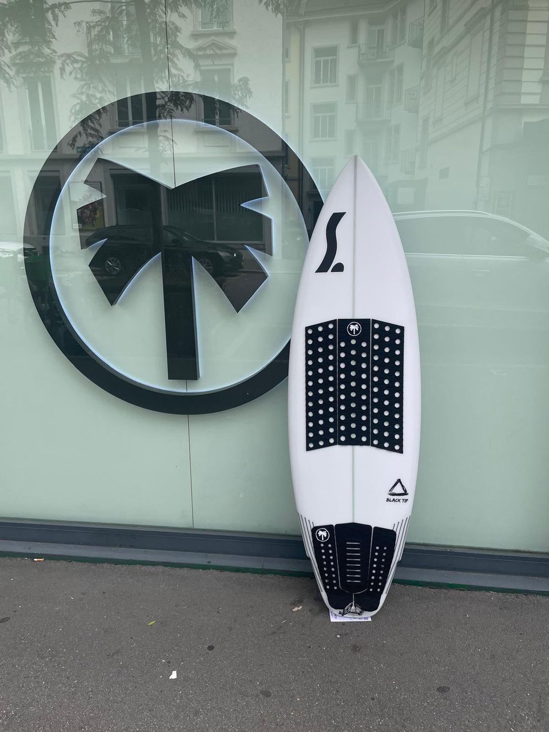 Semente Surfboards Black Tip 5'5"(Occasion)