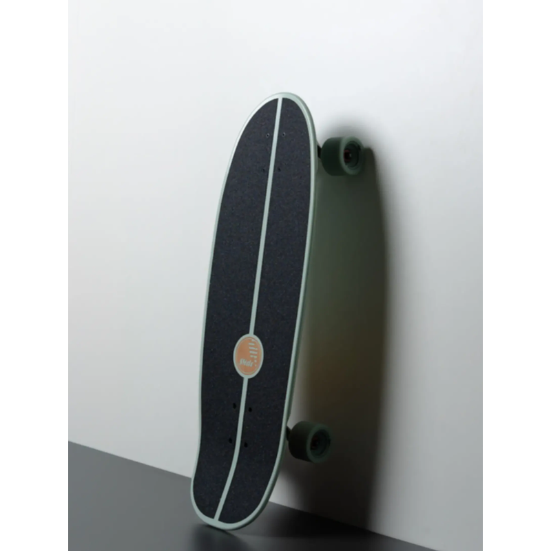 Slide Surfskate Gussie Groundswell 31" (Complete) - schwarze Räder