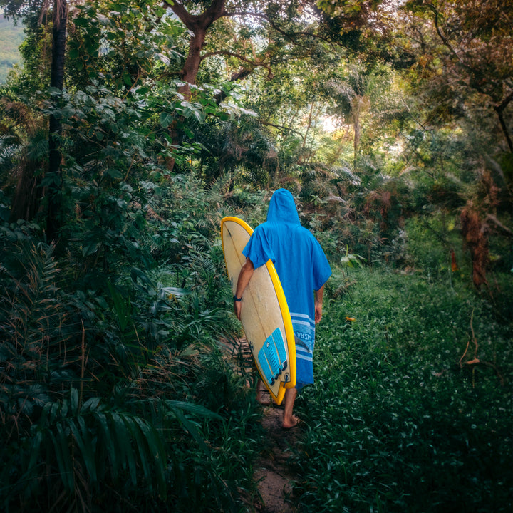 Arzi Hooded Poncho - Sky Blue