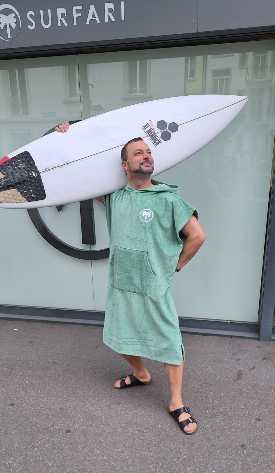 Surfari Survivor Poncho - emerald green