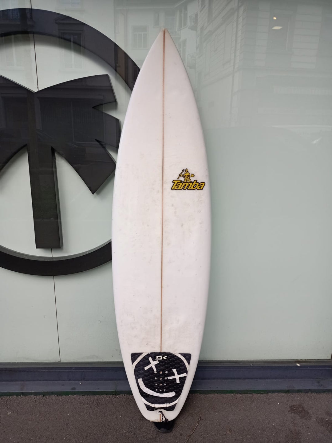 Tamba Surfboard The Dagger 5'10 Futures 26.38L (Occasion)