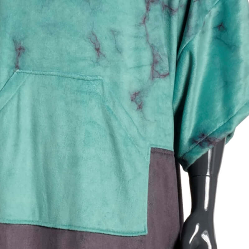 Madness Poncho - teal/marble