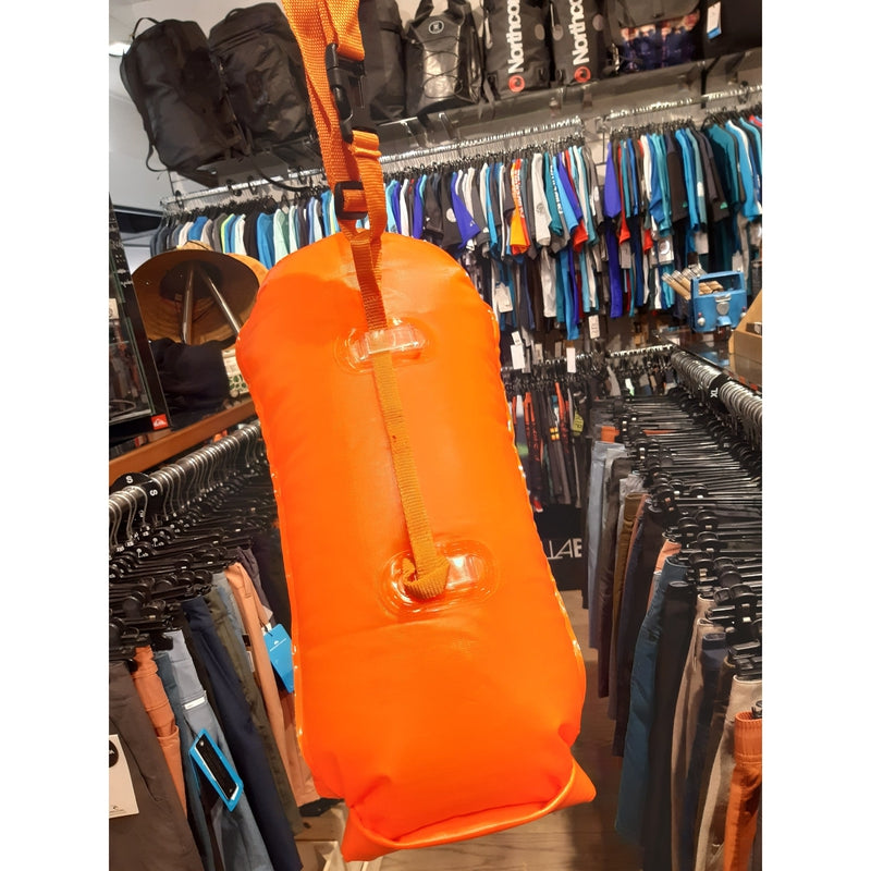 Schwimmboje/Wetbag zum Nachziehen