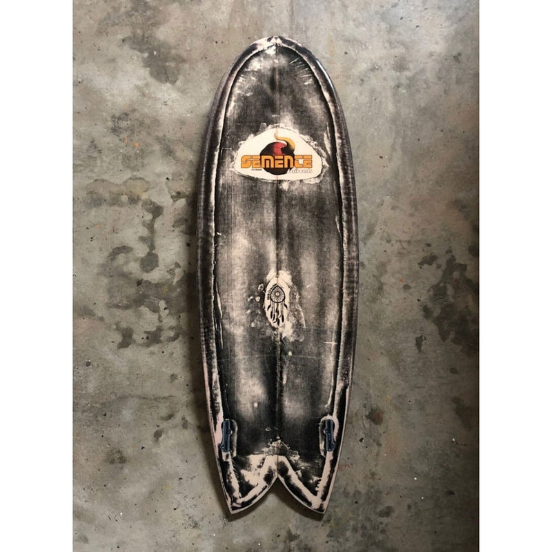 Semente Surfboard Twin Fin Fish 5'7" - Polished Carbon