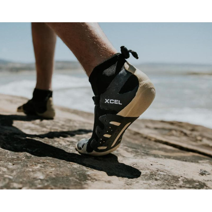 Xcel 1mm Reef Boot Split Toe Infinity - black/gum